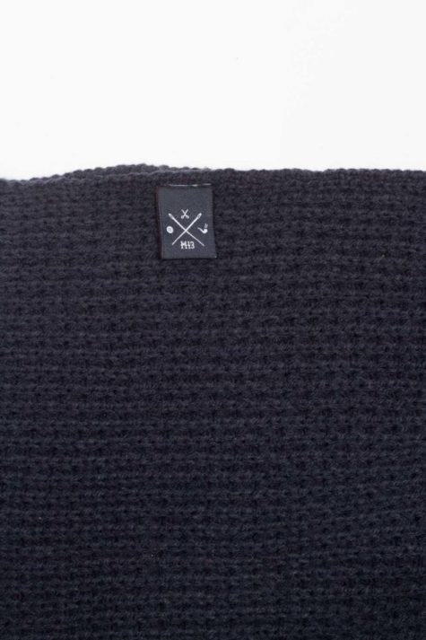 Rough Scarf (Navy) 7