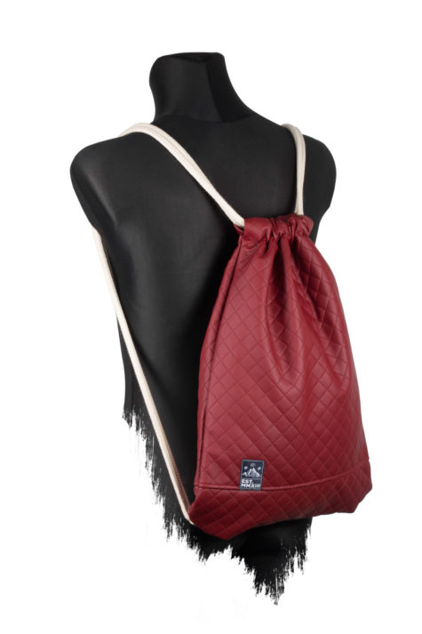 Quilted Sports Bag (Red) 3