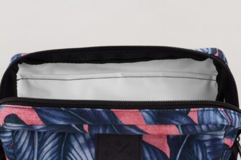 Blue_Palm_PocketBag-Detail1