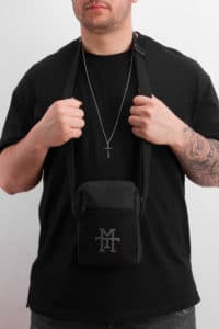 Pocket Pusher Bag Black Out Schwarz Brustbeutel Brusttasche Beltbag Bumbag wasserabweisend