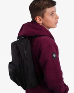 M13_Kids_Urban_BackPack-BLACKOUT-Models-LUDO-3-507px