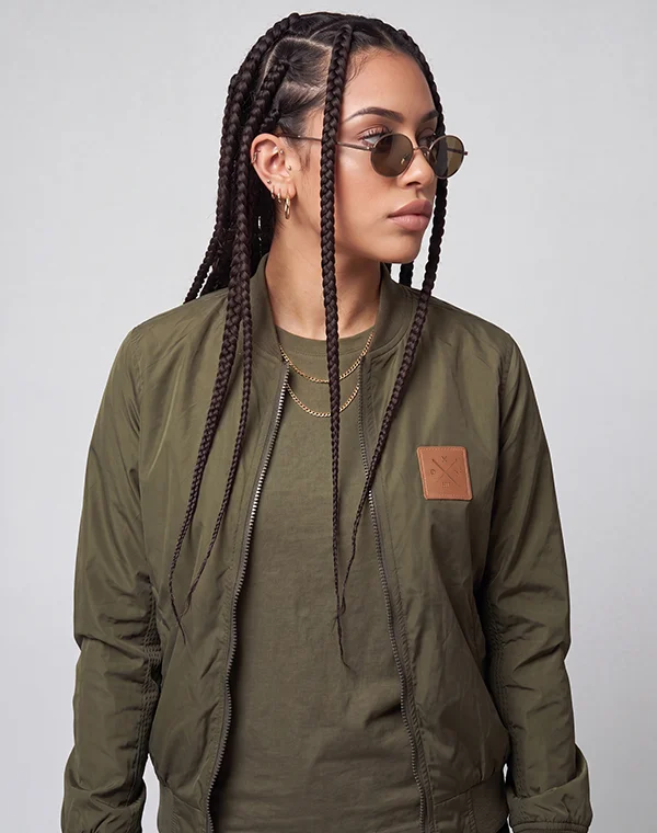Woman Bomber Jacke Übergangsjacke Khaki Olive dunkelgrün grün Bomberjacke Fliegerjacke leichte Jacke Sommerjacke