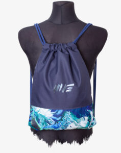 BLUE-FERN_Sports_Bag-PUPPET-FRONT-600px