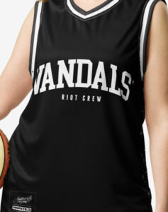 VANDALS-RIOT-CREW-TEAM-Jersey-BLACK-MODEL-5-600px